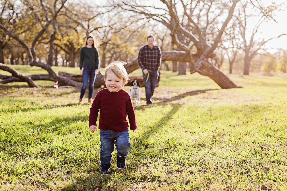 family photos at berry springs park in austin texas