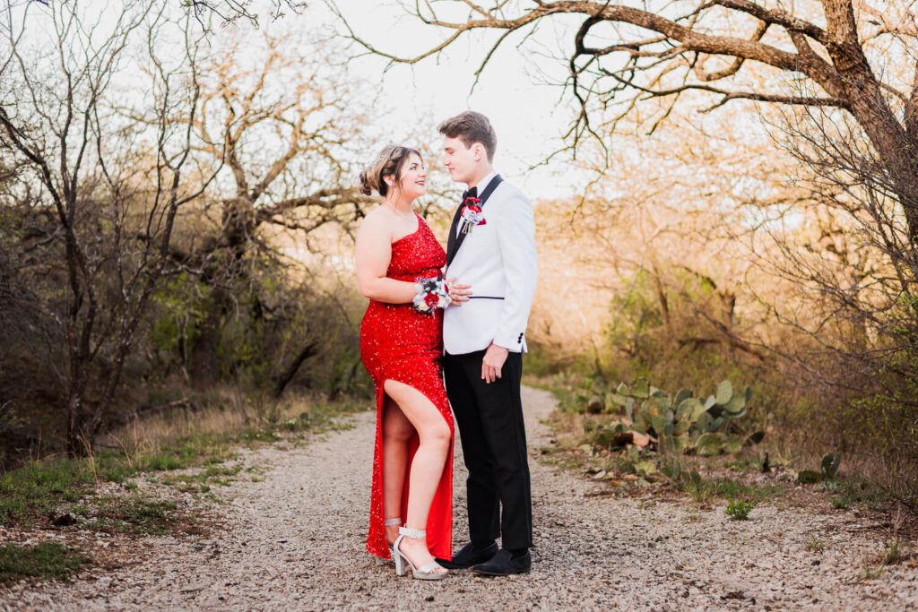 high school prom photographer in austin texas