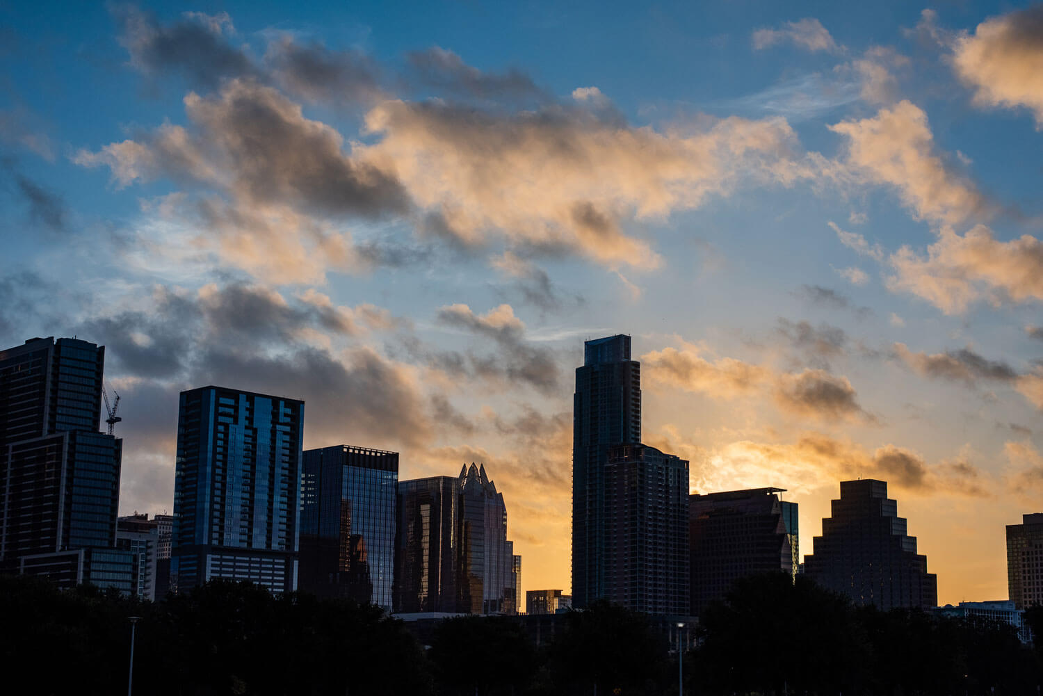 The Best Locations for Senior Pictures in Austin, Texas