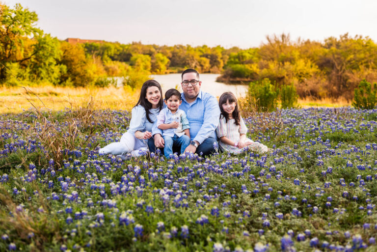 The Becerra Family | Spring Bluebonnets at Brushy Creek