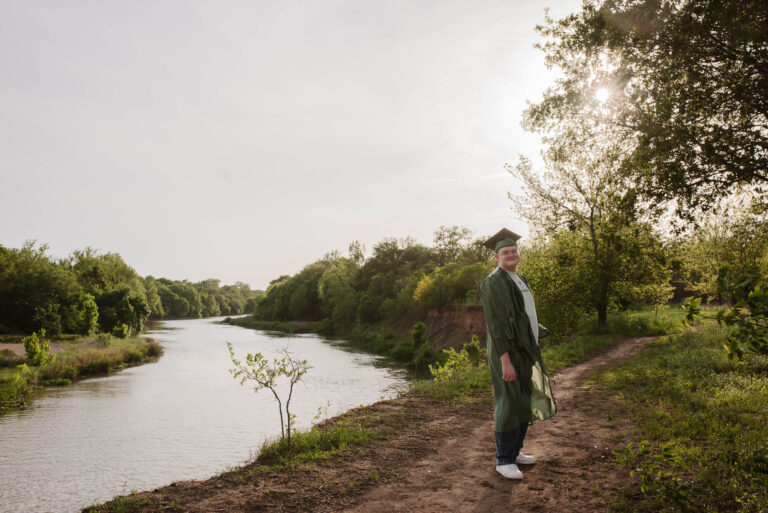 Senior Photo Location Guide: Austin Colony Colorado River Park