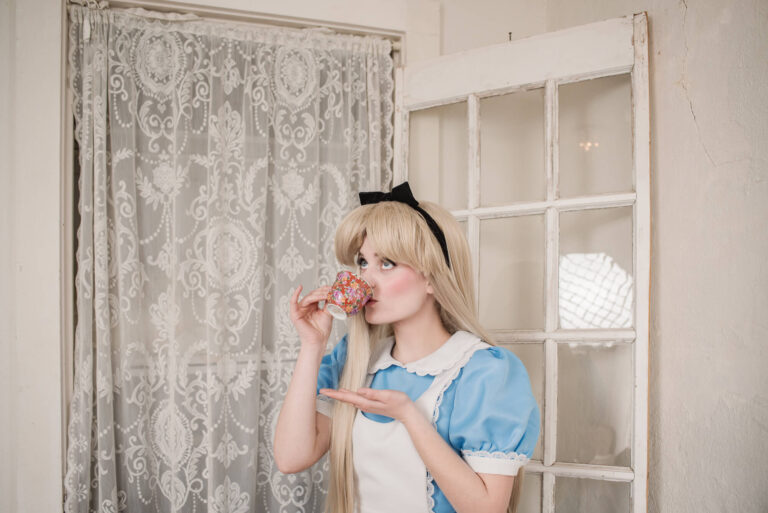 Alice in Wonderland Inspired Photoshoot